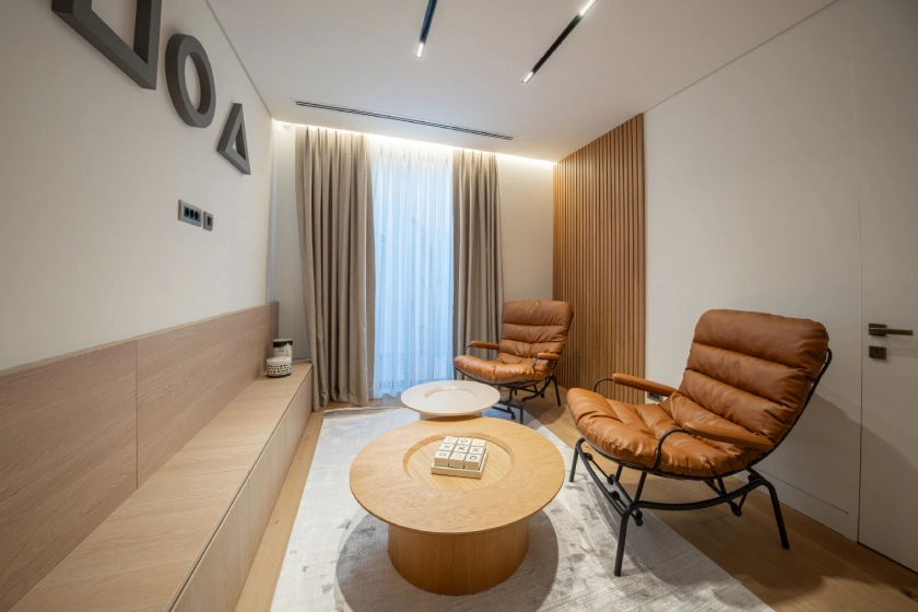 Gift Hebil projesindeki Bodrum Hebil Koyu satılık villa seçeneklerinde yer alan lüks villanın hobi odası, geniş kullanım alanı ve modern donanımıyla Bodrum satılık lüks villa yaşam konforunu yansıtır.